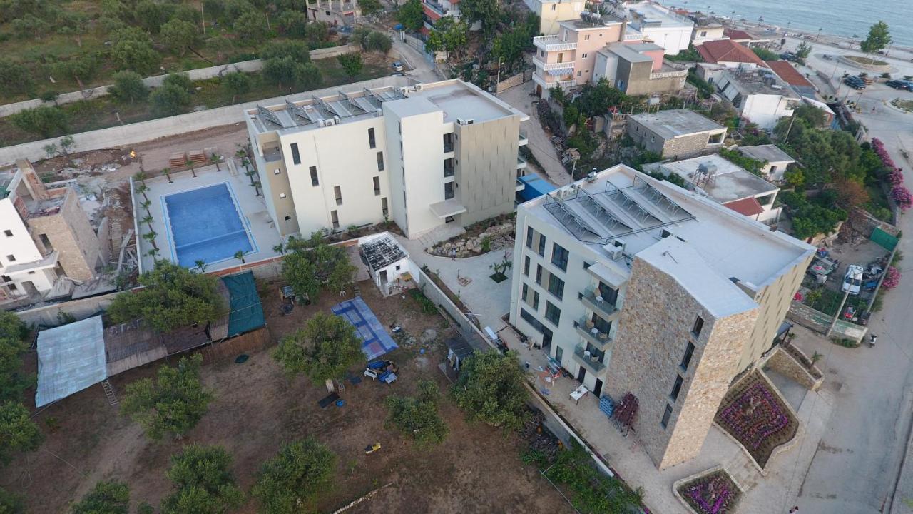 Hotel Qeparo Exterior foto